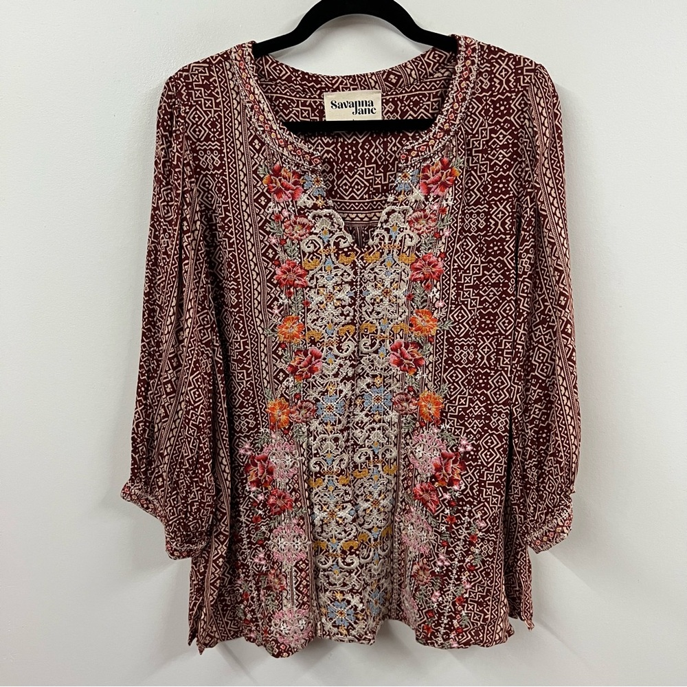 Savanna Jane Floral Embroidered Top - Picture 2 of 11